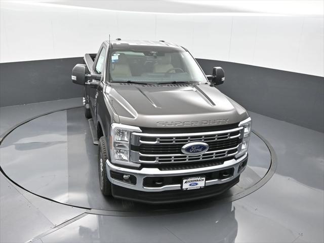 new 2025 Ford F-350 car