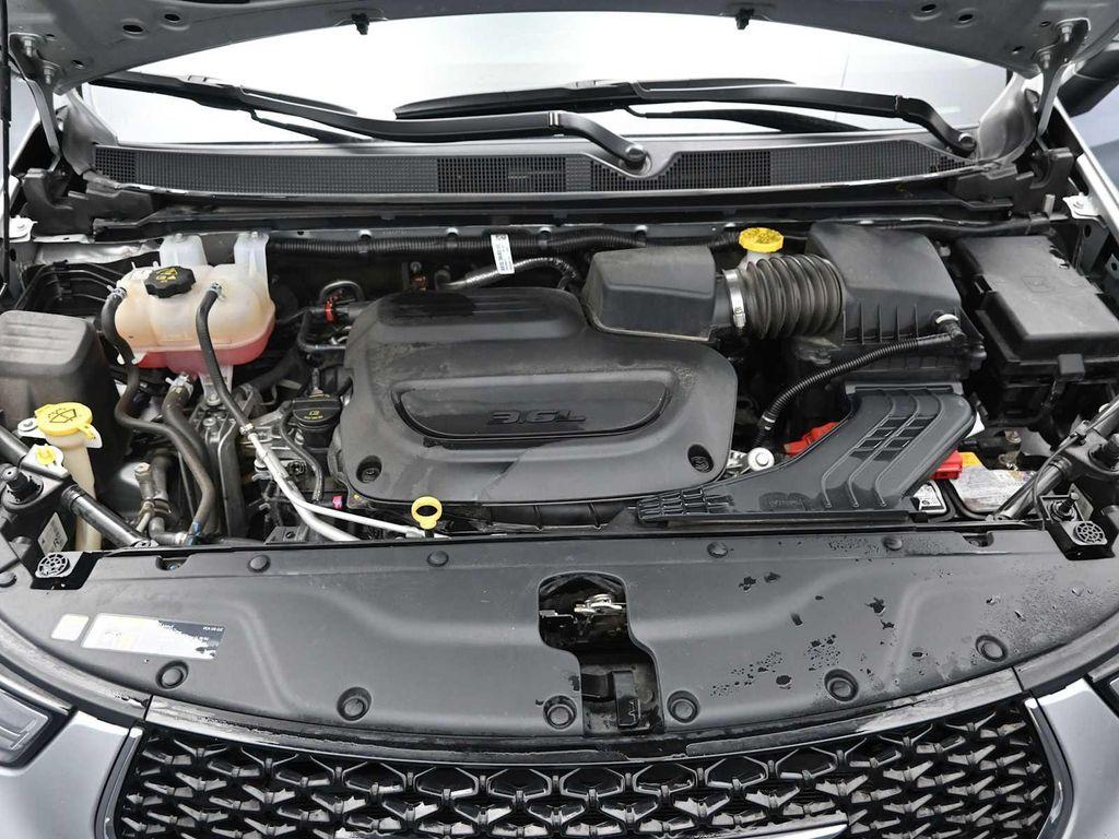 used 2023 Chrysler Pacifica car, priced at $24,517
