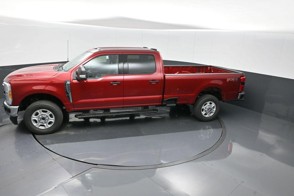 new 2025 Ford F-350 car, priced at $60,752