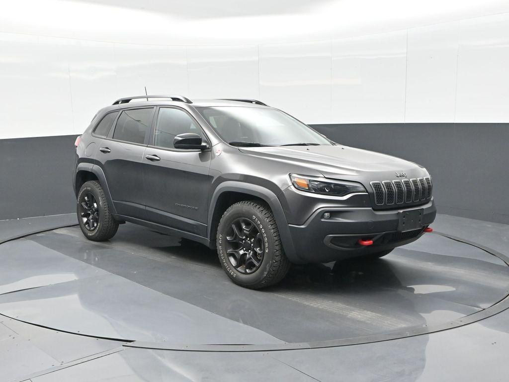 used 2022 Jeep Cherokee car, priced at $23,998