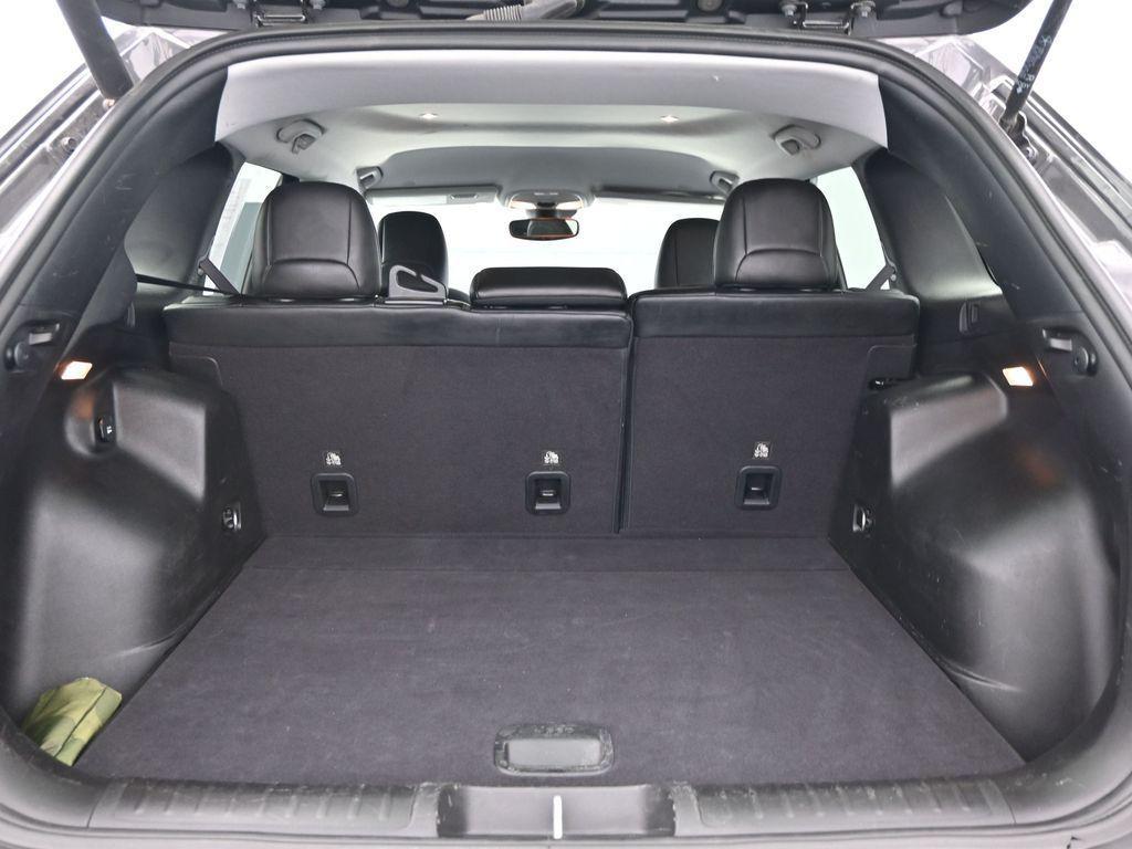 used 2022 Jeep Cherokee car, priced at $24,736