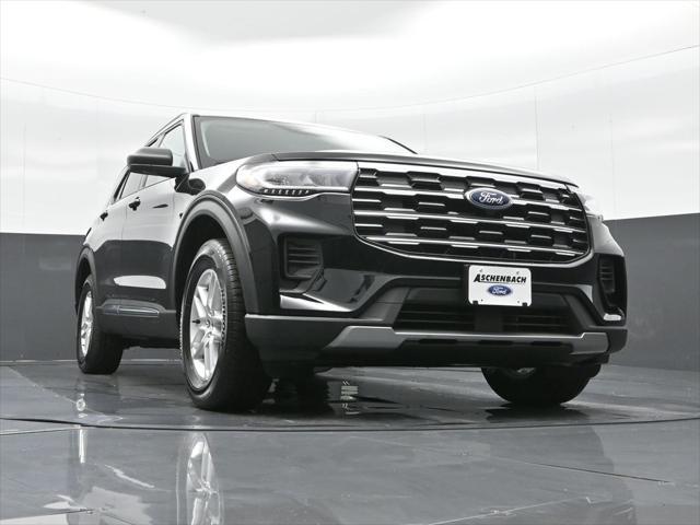 new 2025 Ford Explorer car, priced at $39,915