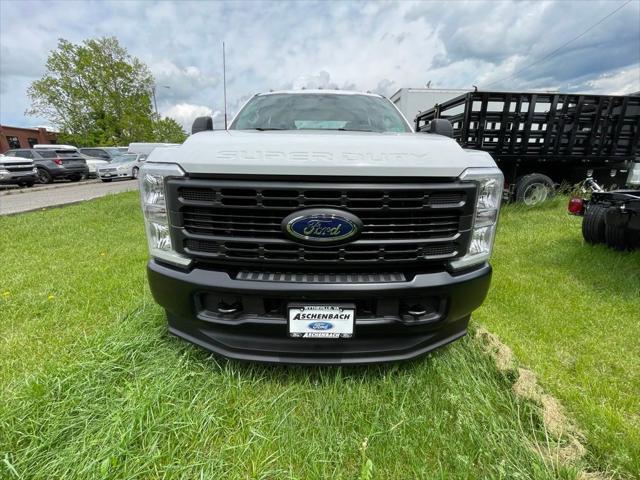 new 2025 Ford F-350 car, priced at $72,565