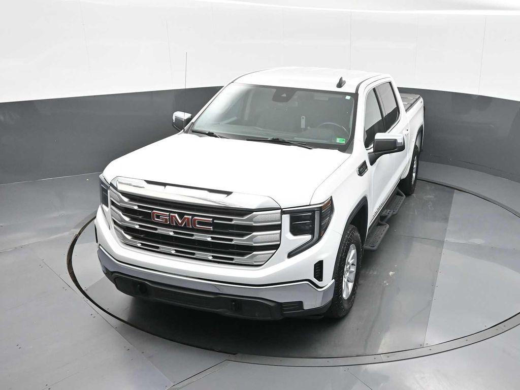 used 2023 GMC Sierra 1500 car, priced at $34,388