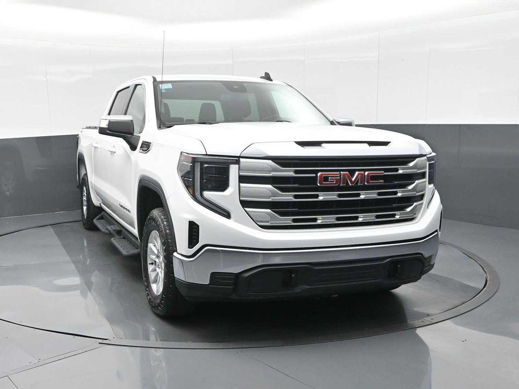 used 2023 GMC Sierra 1500 car, priced at $34,388