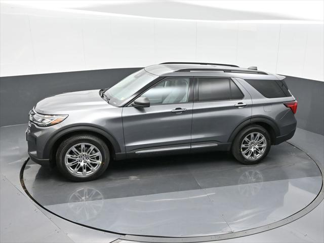 new 2025 Ford Explorer car, priced at $44,770