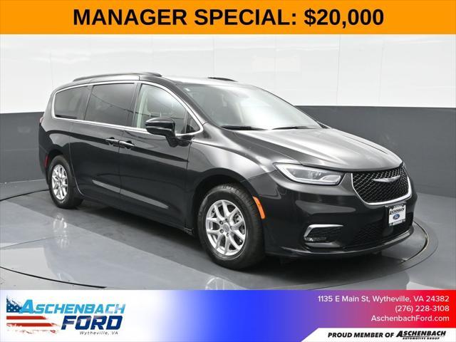 used 2022 Chrysler Pacifica car, priced at $20,000