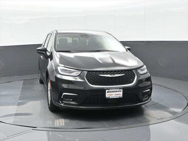 used 2023 Chrysler Pacifica car, priced at $25,669