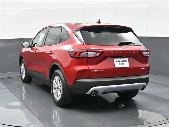 new 2025 Ford Escape car, priced at $30,832