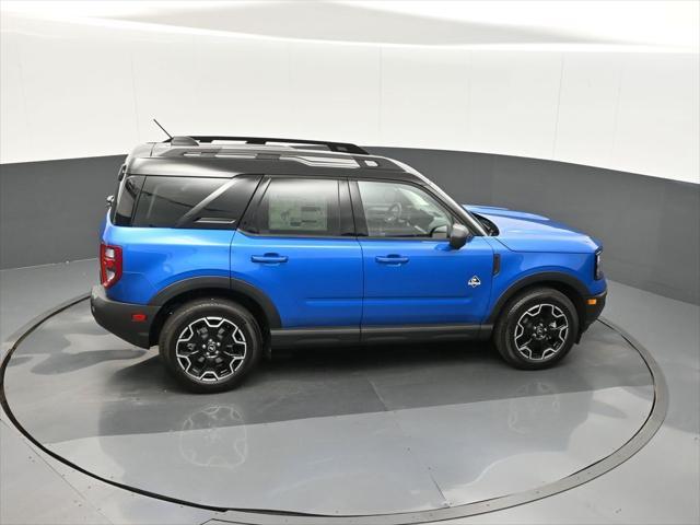 new 2025 Ford Bronco Sport car, priced at $39,928