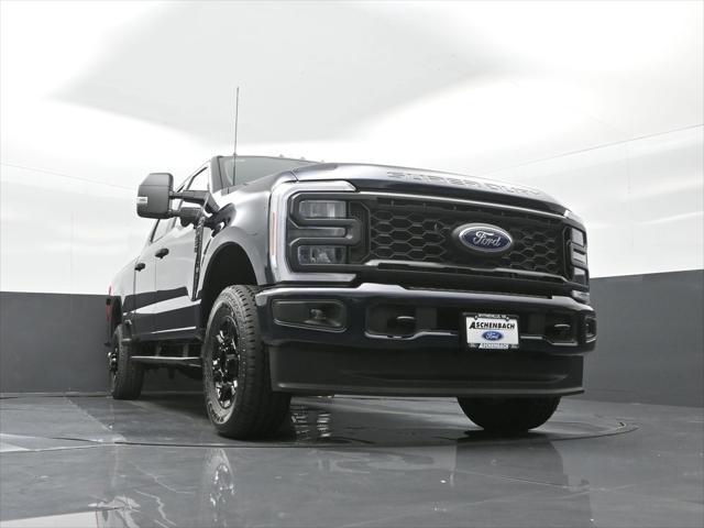 new 2025 Ford F-250 car