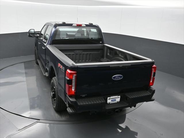 new 2025 Ford F-250 car