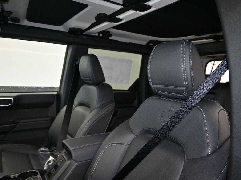new 2025 Ford Bronco car
