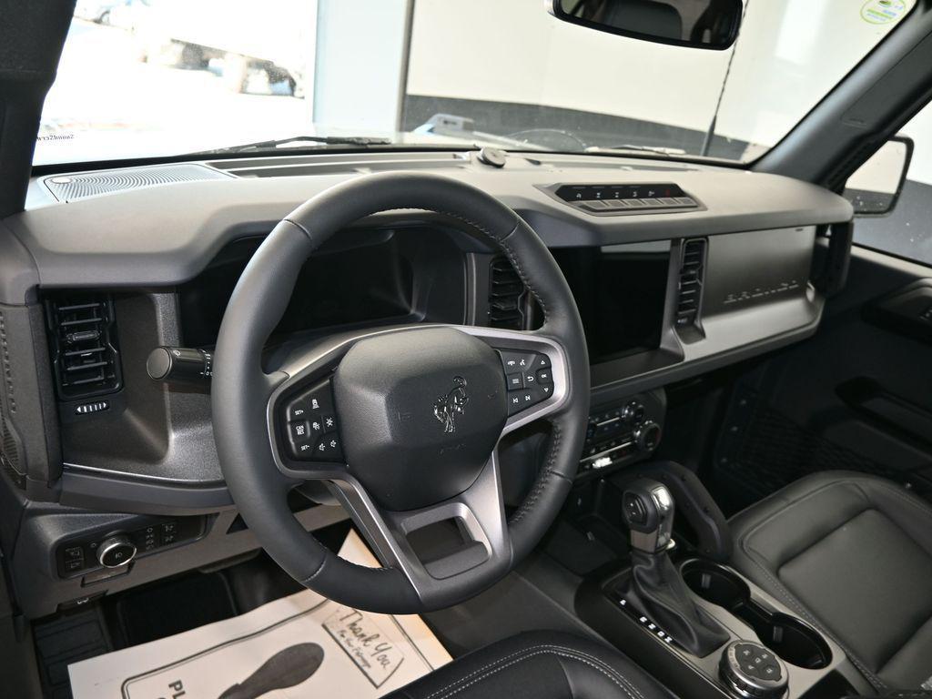 new 2025 Ford Bronco car