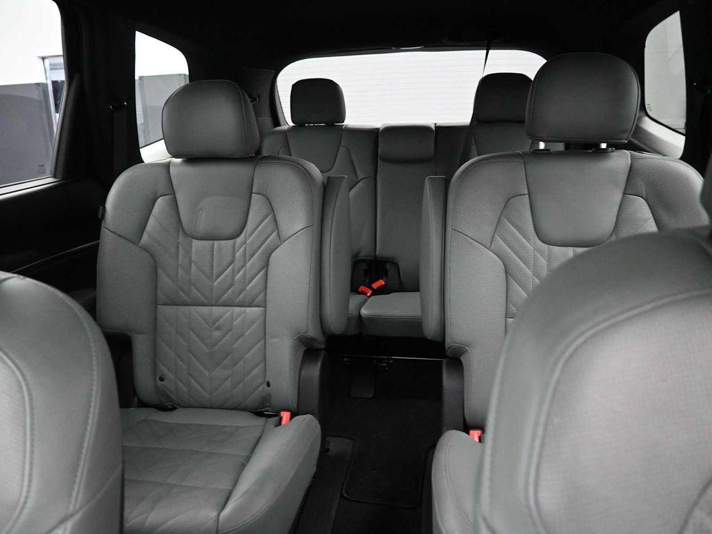 used 2023 Kia Telluride car, priced at $35,393
