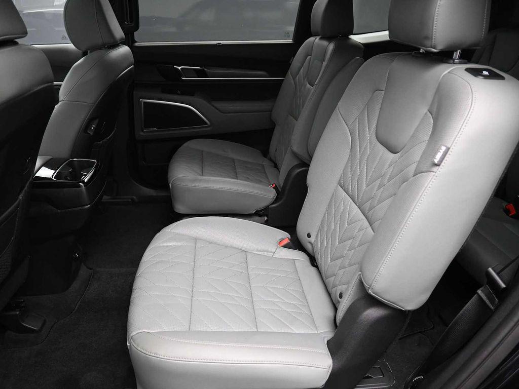 used 2023 Kia Telluride car, priced at $35,393