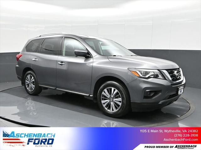 used 2020 Nissan Pathfinder car, priced at $21,498