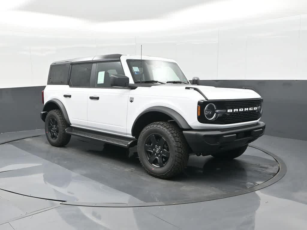 new 2025 Ford Bronco car, priced at $44,363