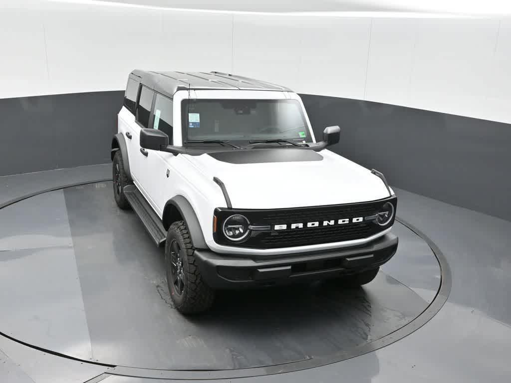 new 2025 Ford Bronco car, priced at $44,363