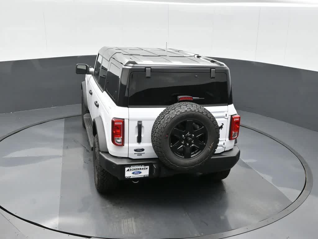 new 2025 Ford Bronco car, priced at $44,363