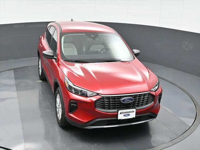 new 2025 Ford Escape car, priced at $33,040