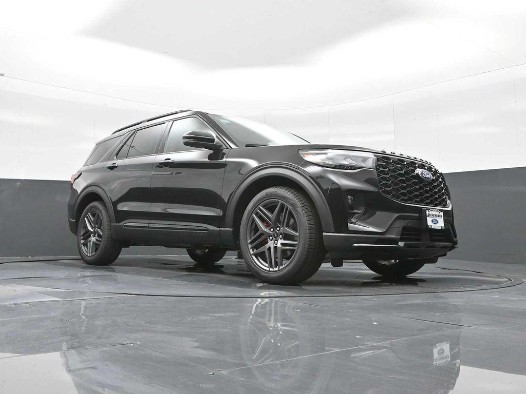 new 2025 Ford Explorer car, priced at $57,295