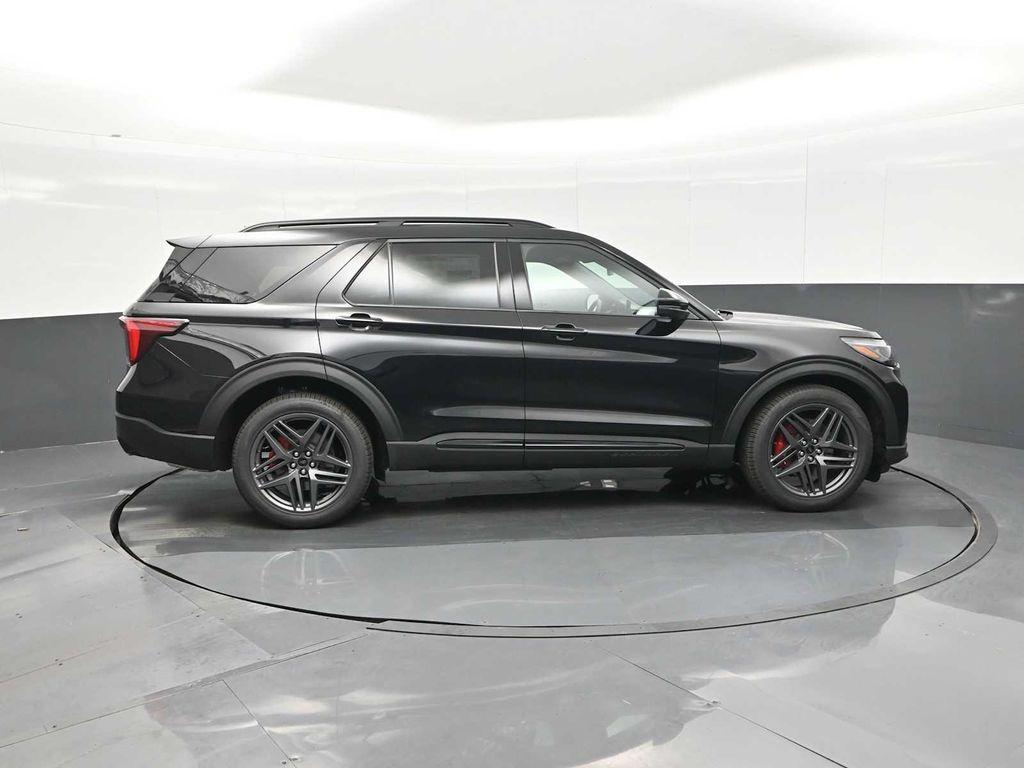 new 2025 Ford Explorer car, priced at $57,295
