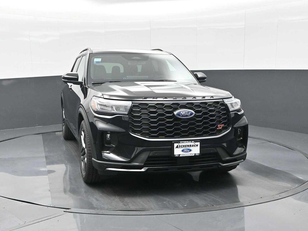 new 2025 Ford Explorer car, priced at $57,295