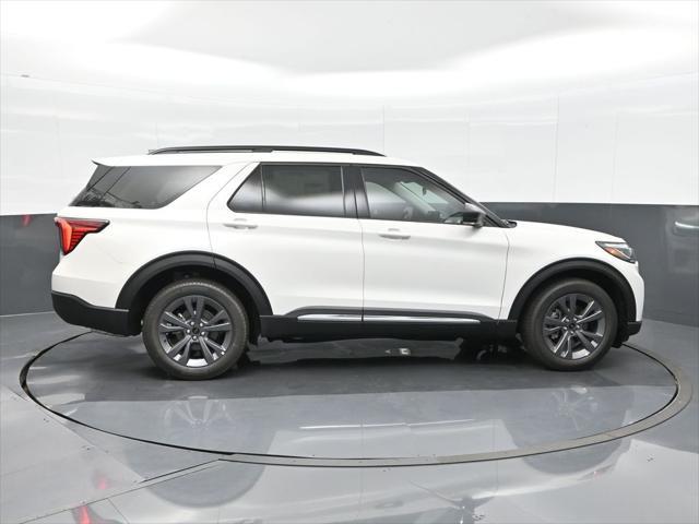 new 2025 Ford Explorer car, priced at $47,000