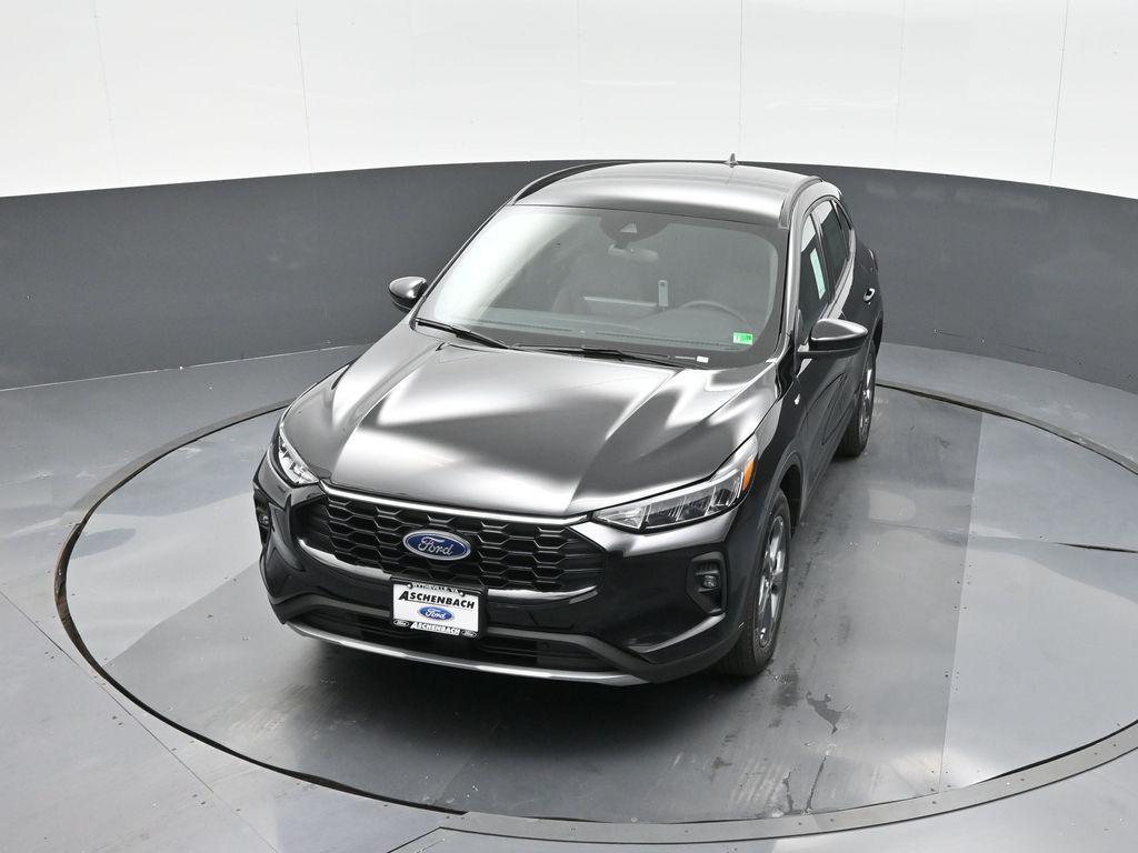 new 2025 Ford Escape car, priced at $35,903
