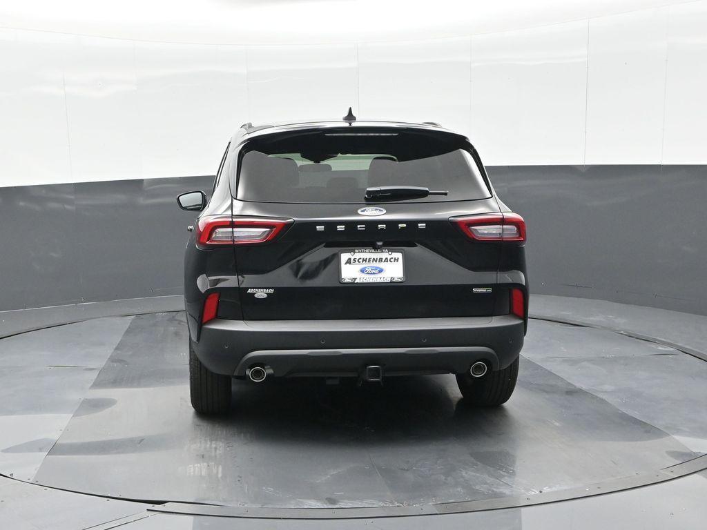 new 2025 Ford Escape car, priced at $35,903