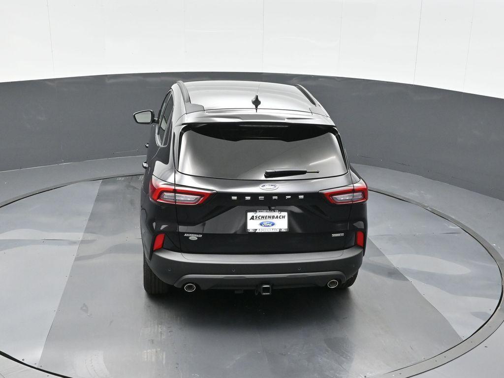 new 2025 Ford Escape car, priced at $35,903
