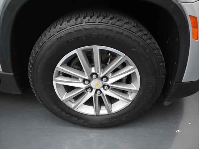 used 2022 Chevrolet Traverse car, priced at $29,827