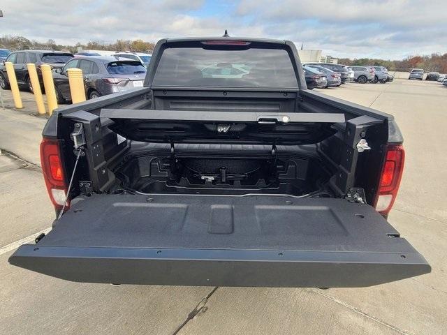 new 2025 Honda Ridgeline car, priced at $40,650