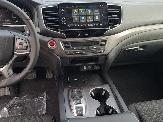 new 2025 Honda Ridgeline car, priced at $40,650