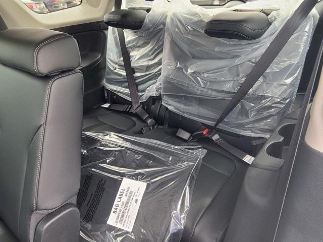 new 2025 Honda Pilot car, priced at $50,055