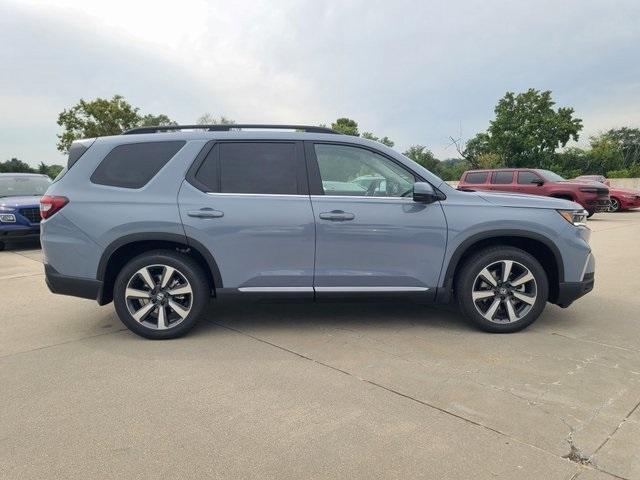 new 2025 Honda Pilot car, priced at $50,055