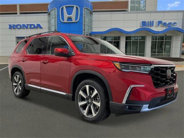 new 2025 Honda Pilot car, priced at $53,535