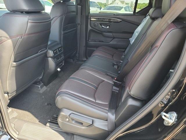 new 2025 Honda Pilot car, priced at $54,580