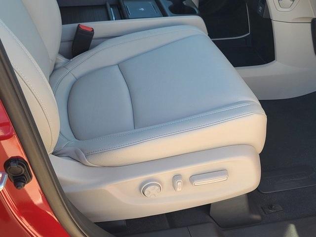 new 2026 Honda Odyssey car, priced at $43,845