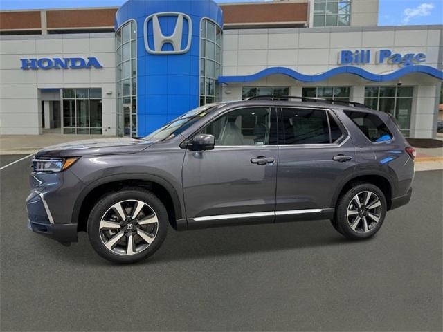 new 2025 Honda Pilot car, priced at $53,080