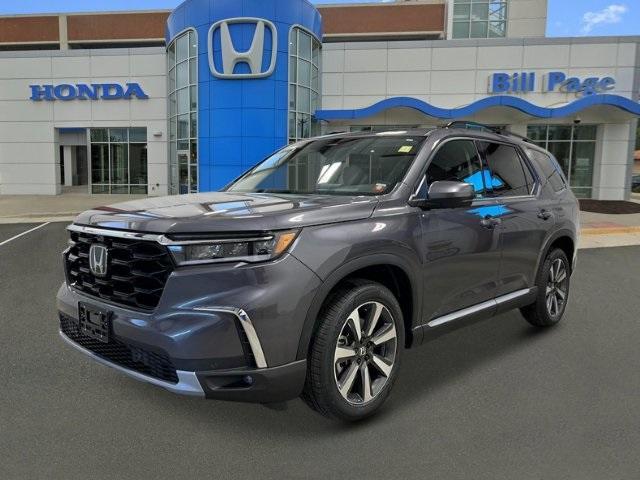 new 2025 Honda Pilot car, priced at $53,080