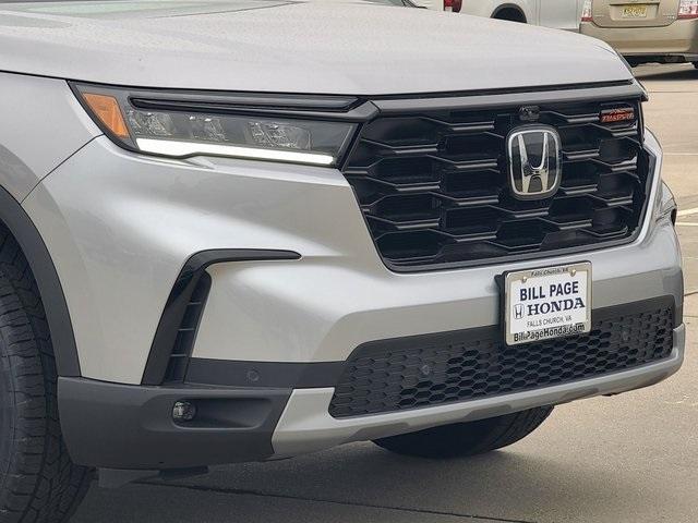 new 2025 Honda Pilot car, priced at $47,880
