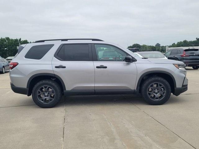 new 2025 Honda Pilot car, priced at $47,880