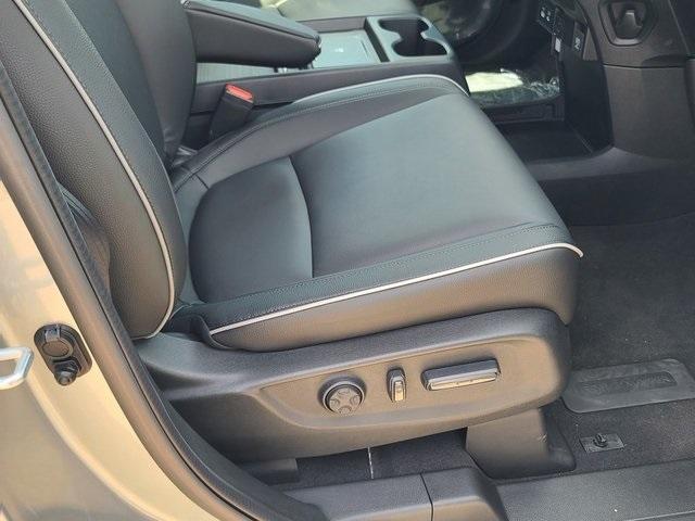 new 2025 Honda Odyssey car, priced at $46,910