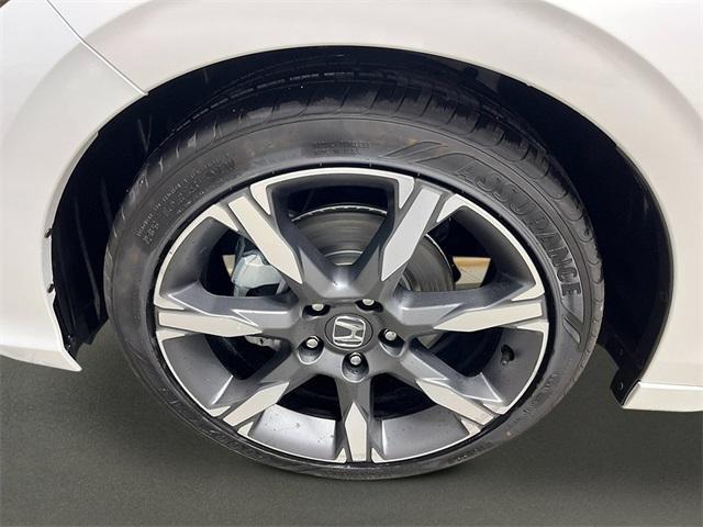 new 2026 Honda Civic Hybrid car, priced at $33,950