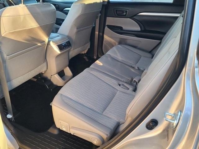 used 2014 Toyota Highlander car, priced at $14,000