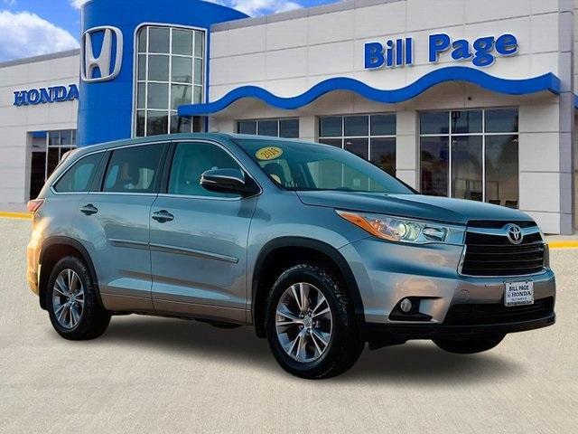 used 2014 Toyota Highlander car, priced at $14,000