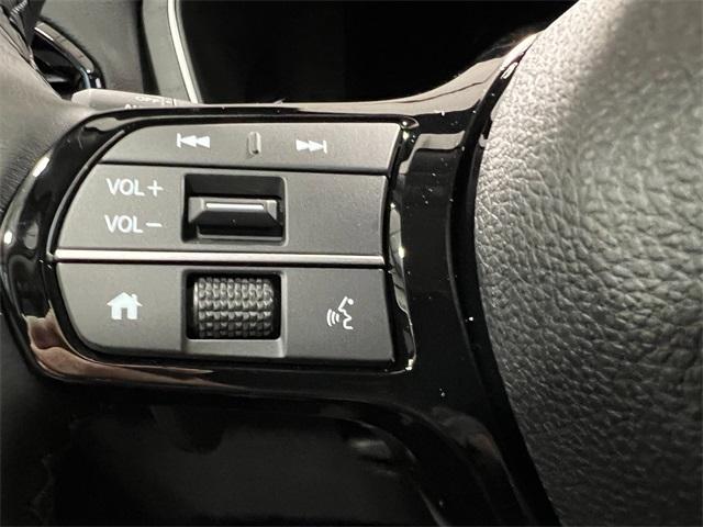 new 2025 Honda Pilot car, priced at $46,330