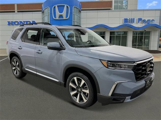new 2025 Honda Pilot car, priced at $50,055